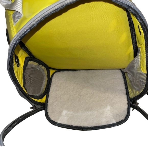 Bubble Airline Approved Pet Carrier Backpack - Picture 10 of 11